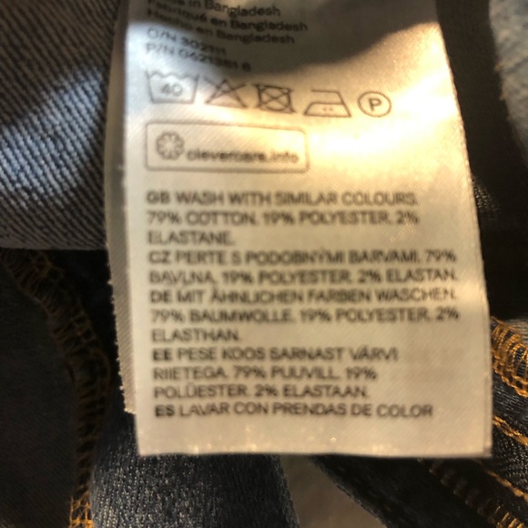 H & M Divided Jeans Size 6 - Picture 7 of 8